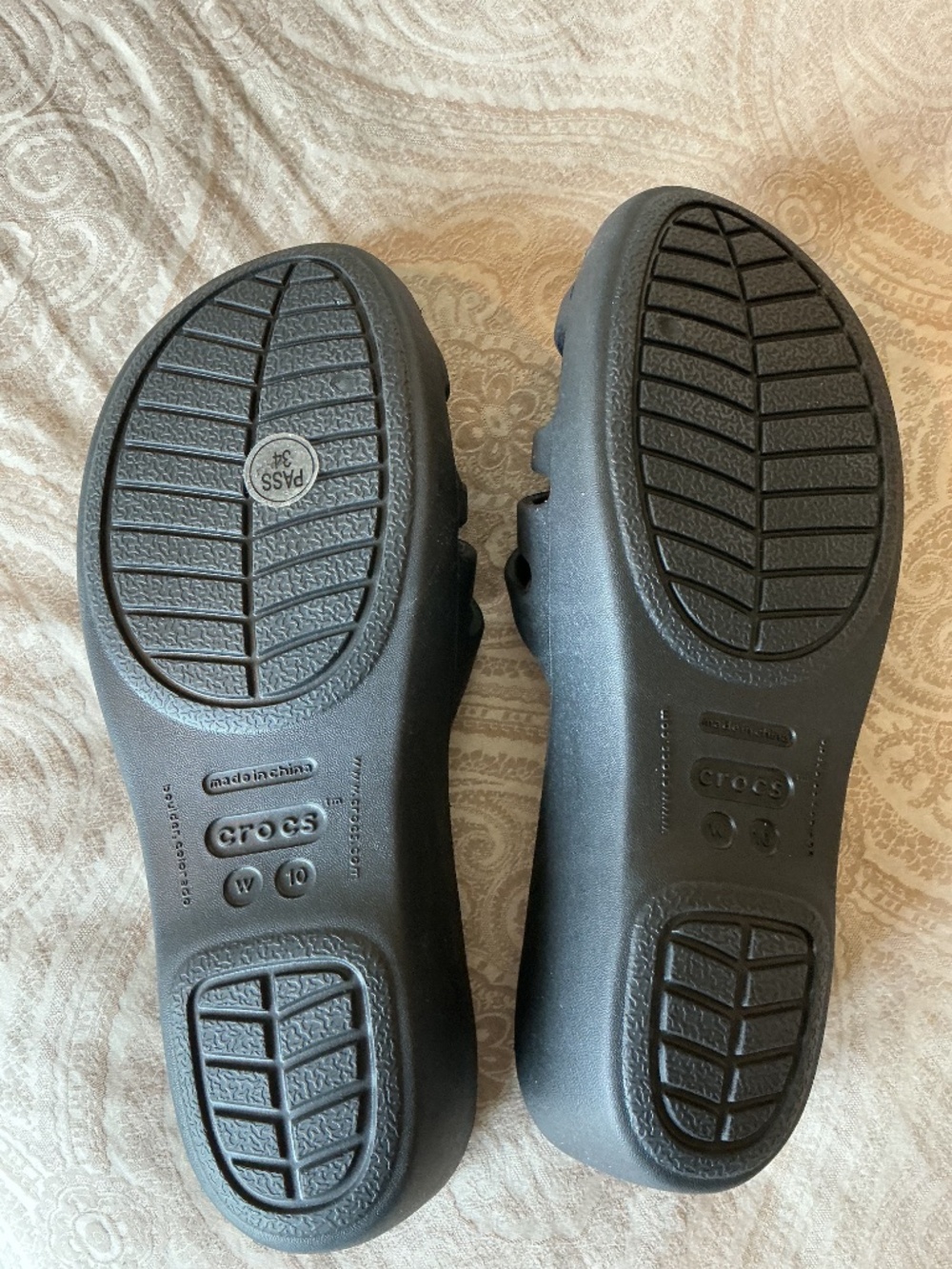 New Crocs Rhonda Slide Sandals Black Wedge Heels Size 10 - Picture 4 of 5